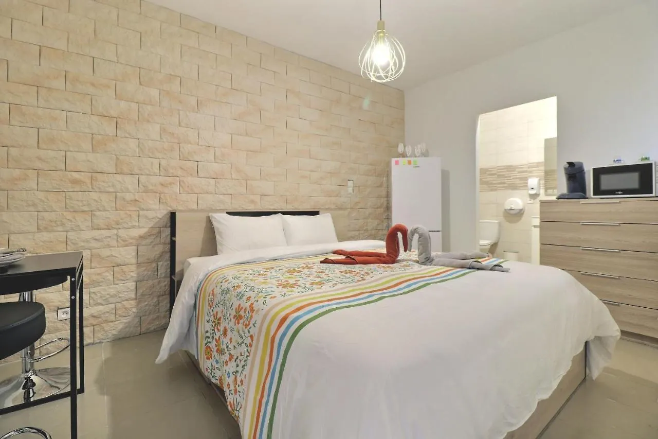 Chambre cosy jo Saint-Alban